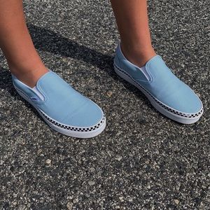 foxing blue checkered vans